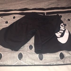 Nike SB shorts